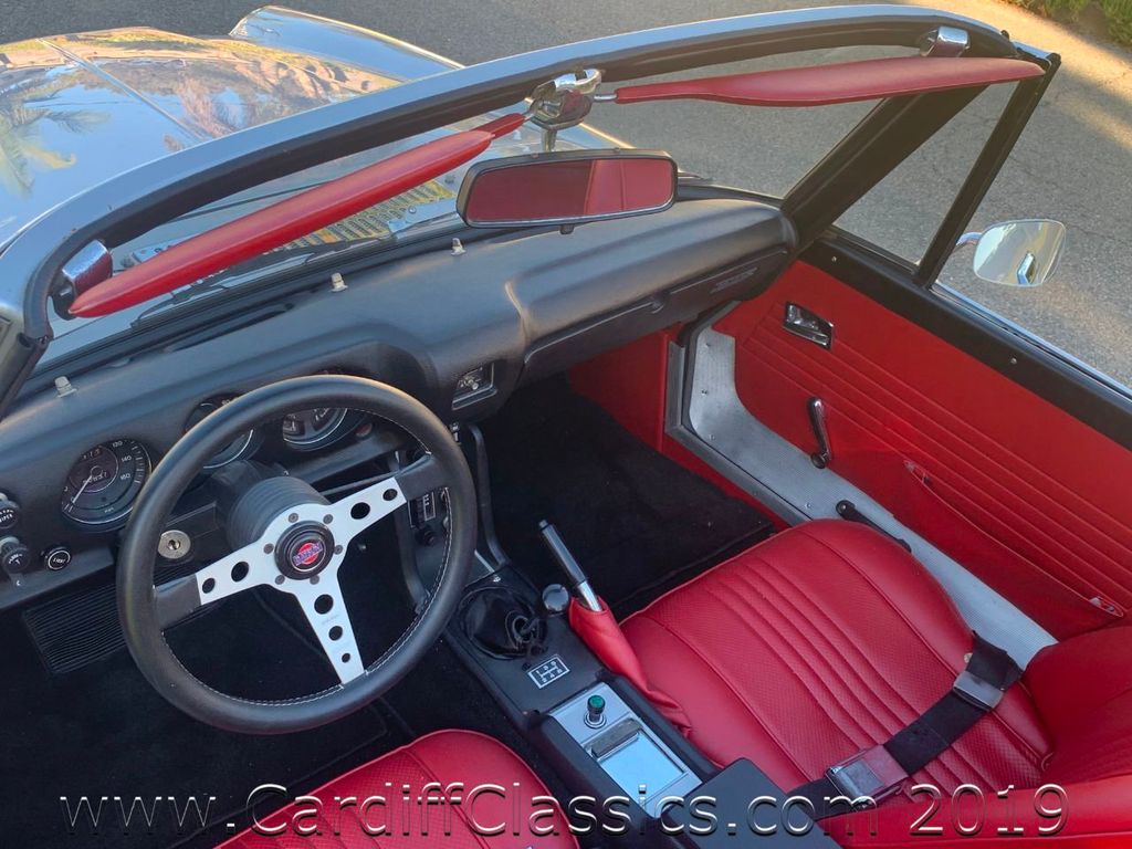 1969 Datsun 2000  - 19473394 - 37