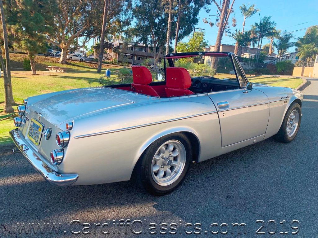 1969 Datsun 2000  - 19473394 - 7