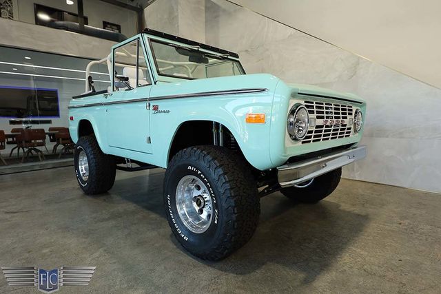 1969 Ford Bronco Sport Soft Top Convertible - 22983580 - 19