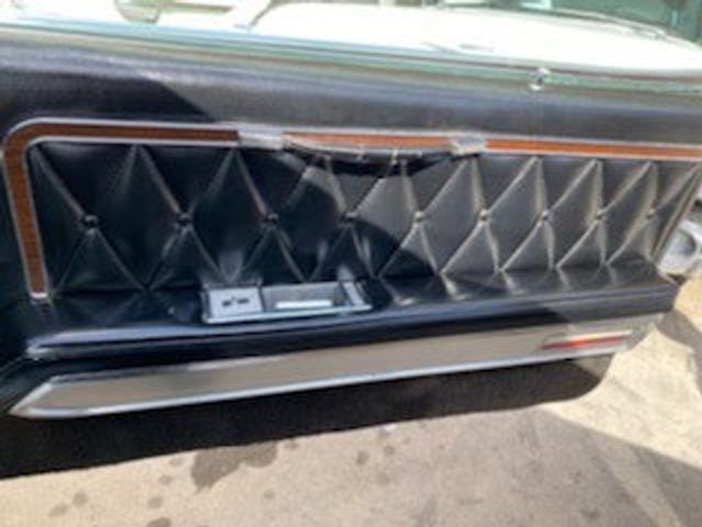 1969 Lincoln Mark III For Sale - 21457775 - 17