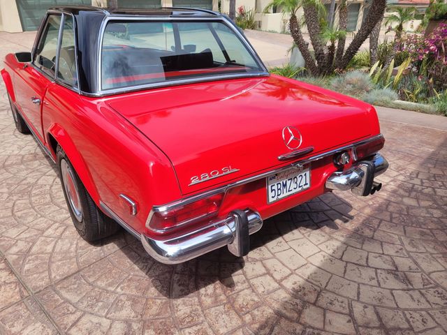 1969 Mercedes-Benz 280SL  - 22890833 - 21