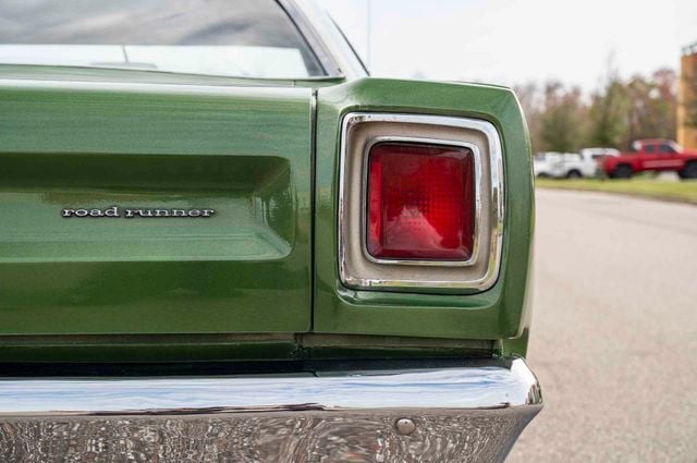 1969 Plymouth Roadrunner 4 Speed - 22289324 - 61