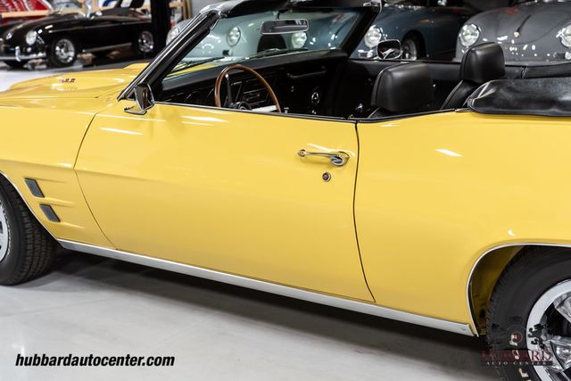 1969 Pontiac Firebird  - 22824845 - 57