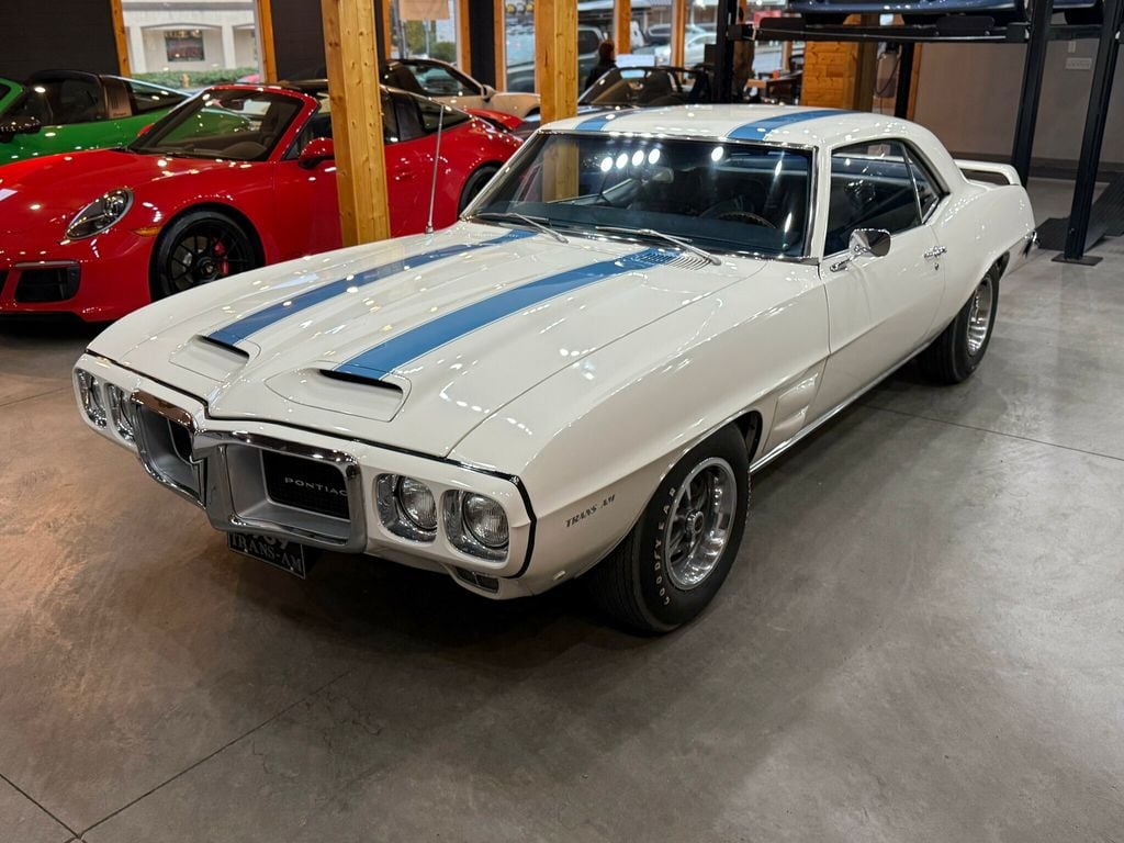 1969 Pontiac Trans Am  - 22680610 - 1