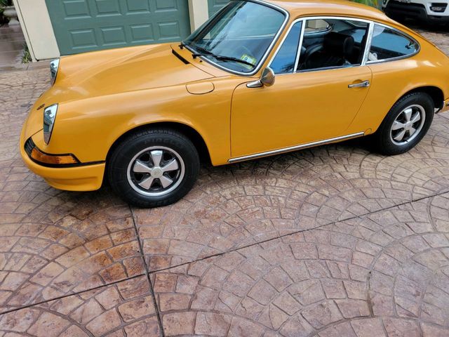 1969 Porsche 912 RARE COLLECTOR QUALITY CAR, LONG WHEELBASE,RECENT SERVICE! - 22098475 - 1