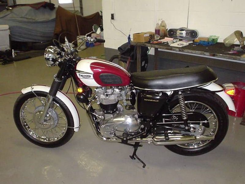 1969 TRIUMPH BONNEVILLE  - 870735 | Video 1
