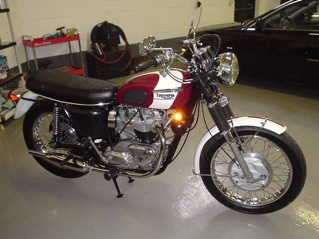 1969 TRIUMPH BONNEVILLE  - 870735 - 1