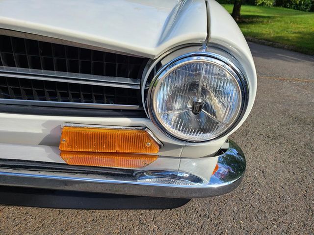 1969 Triumph TR-6  - 21161207 - 12