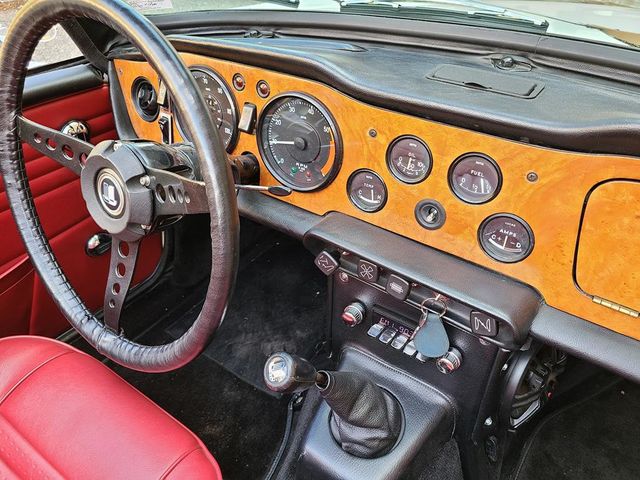 1969 Triumph TR-6  - 21161207 - 22