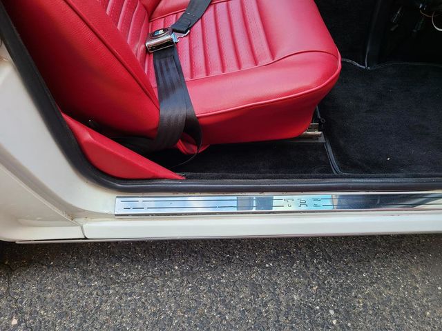 1969 Triumph TR-6  - 21161207 - 25