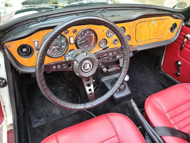 1969 Triumph TR-6  - 21161207 - 31