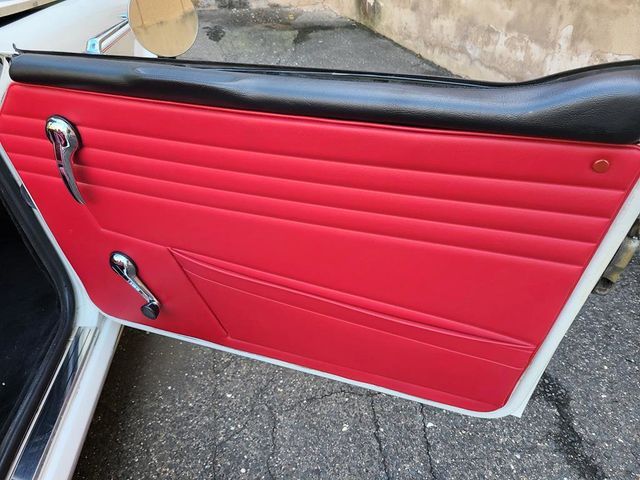 1969 Triumph TR-6  - 21161207 - 87