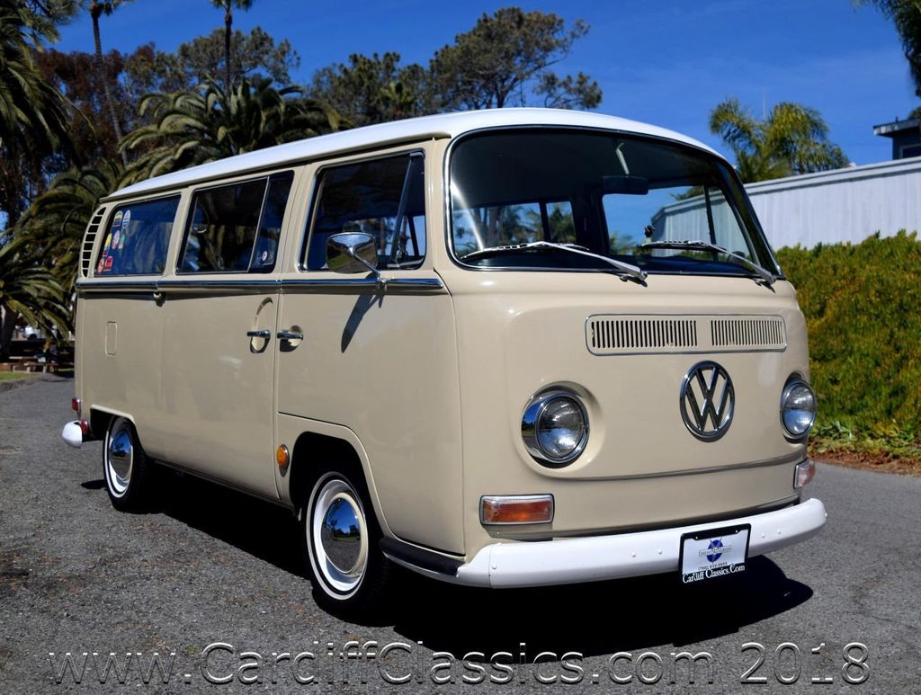 1969 Volkswagen Bus  - 17417755 - 33