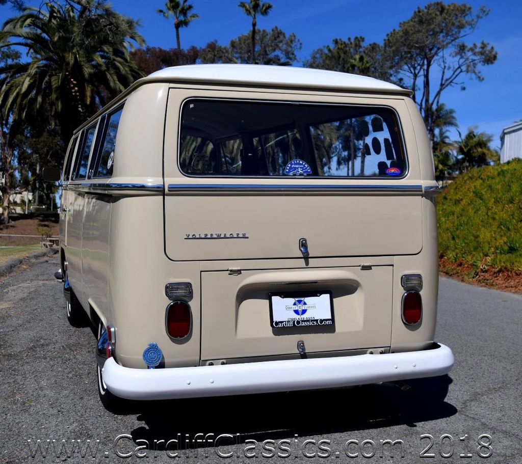 1969 Volkswagen Bus  - 17417755 - 41