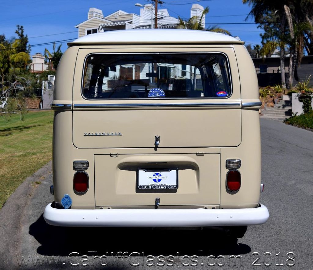 1969 Volkswagen Bus  - 17417755 - 8