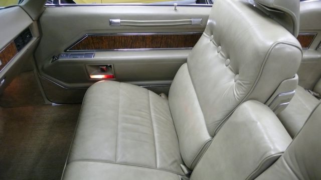 1970 Cadillac DEVILLE coupe - 9609391 - 21