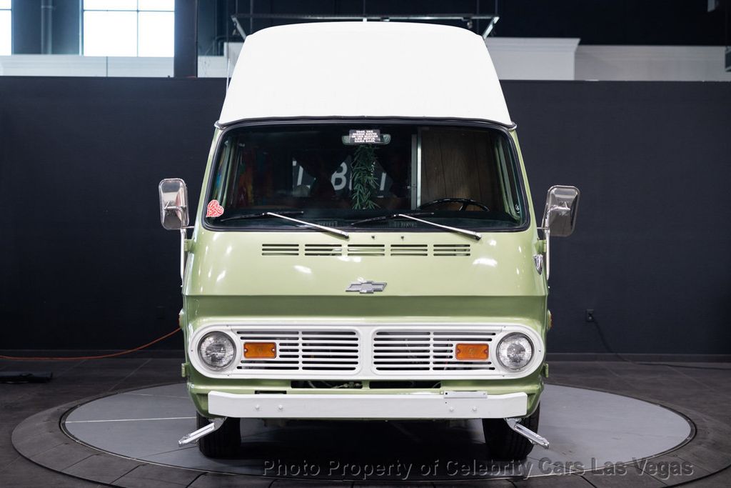 1970 Chevrolet 108 Camper Van  - 21978333 - 2