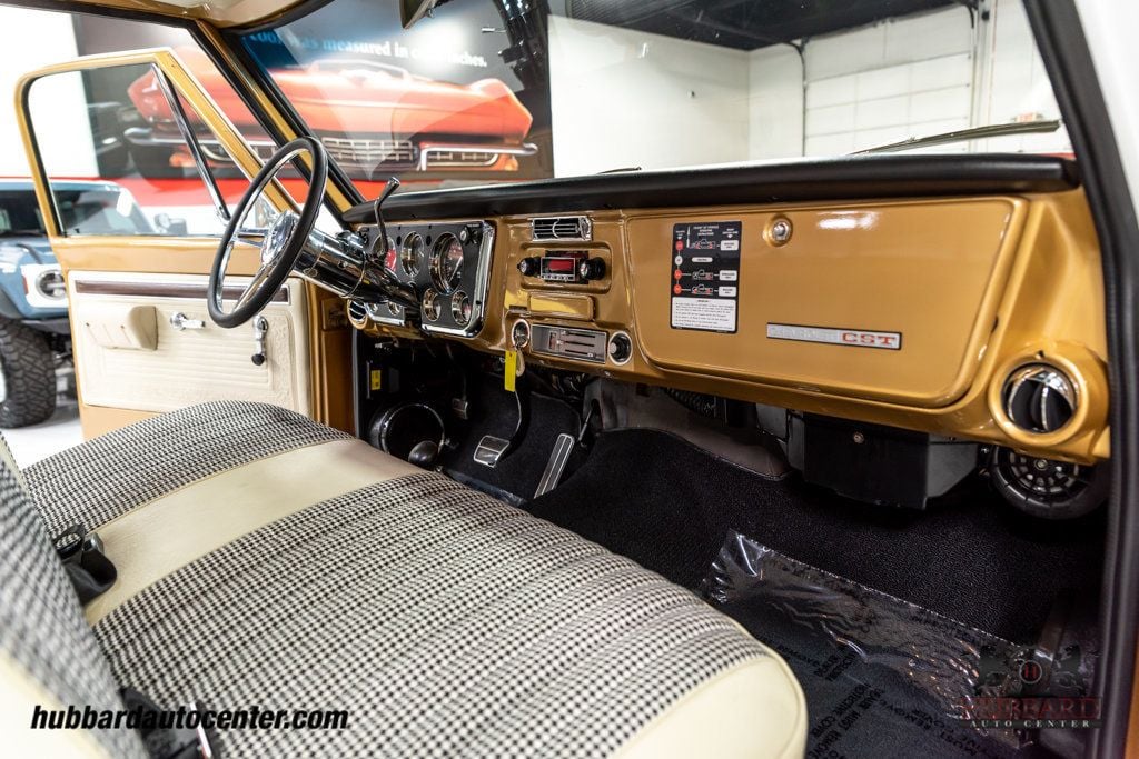 1970 Chevrolet C10  - 22757185 - 76