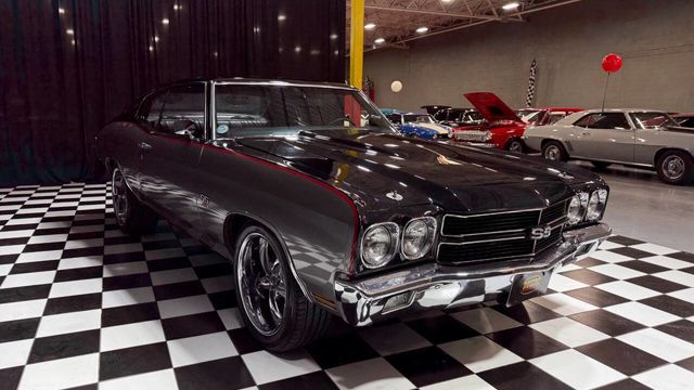 1970 Chevrolet Chevelle CUSTOM MUSCLE CAR - BIG BLOCK 454 - FUEL INJECTED - 22988105 - 17