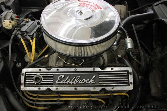 1970 Chevrolet Corvette Convertible - 22342923 - 38