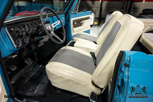 1970 Chevrolet K5 Blazer  - 22951903 - 17