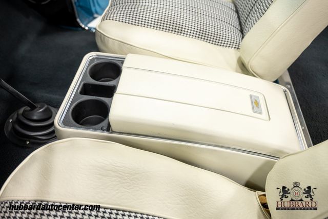 1970 Chevrolet K5 Blazer  - 22951903 - 21