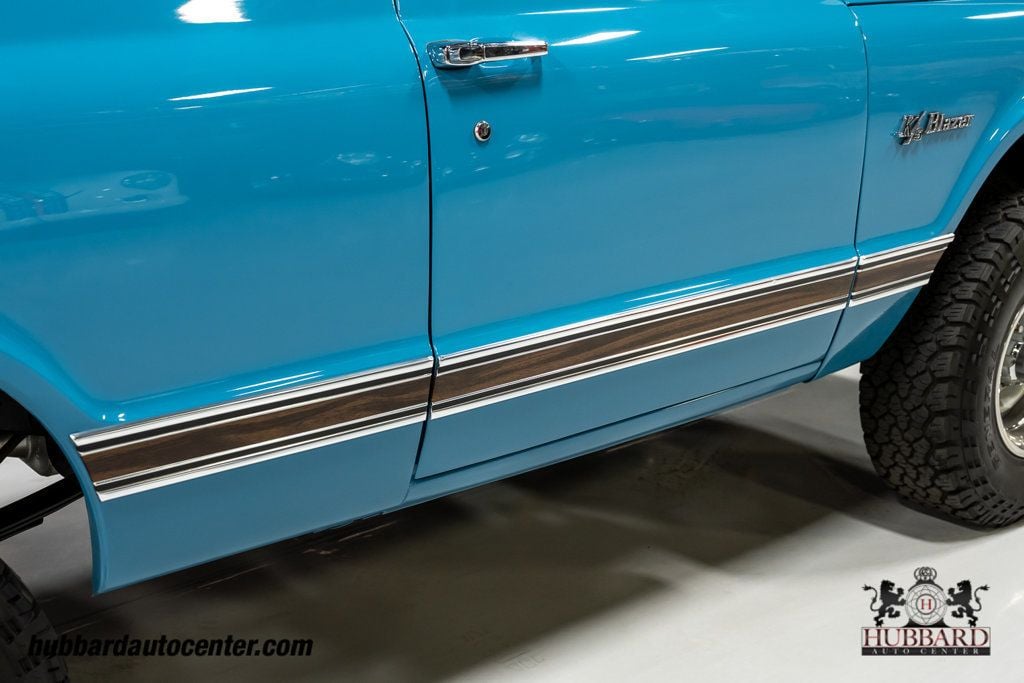 1970 Chevrolet K5 Blazer  - 22951903 - 42