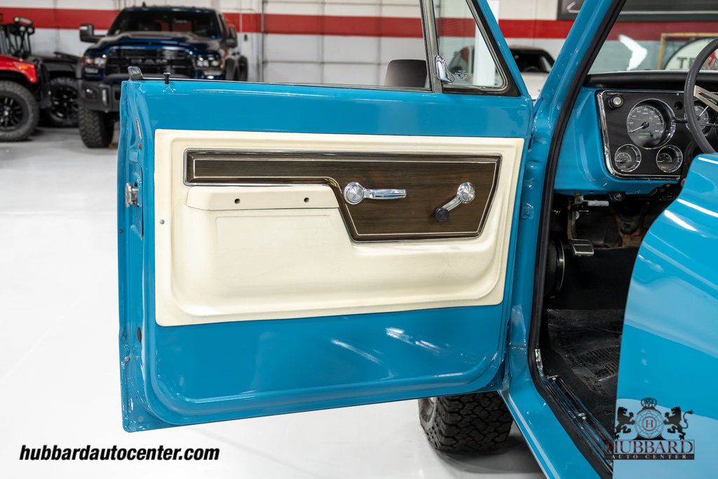 1970 Chevrolet K5 Blazer LS3 Engine, Fully Restored - 22951903 - 15