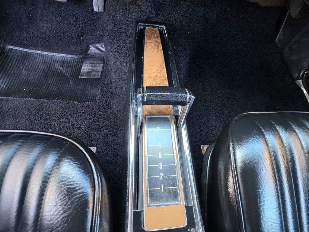 1970 Chevrolet Monte Carlo Coupe - 22960811 - 17