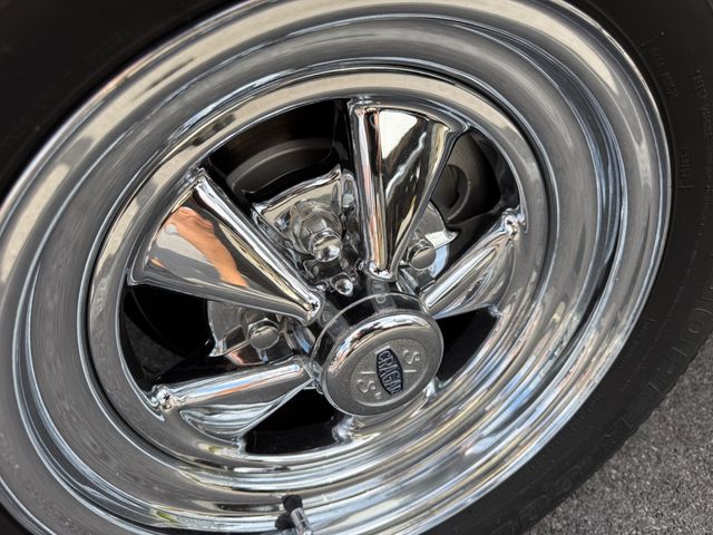 1970 Chevrolet Nova RESTORED CORTEZ SILVER AC - 23085289 - 23