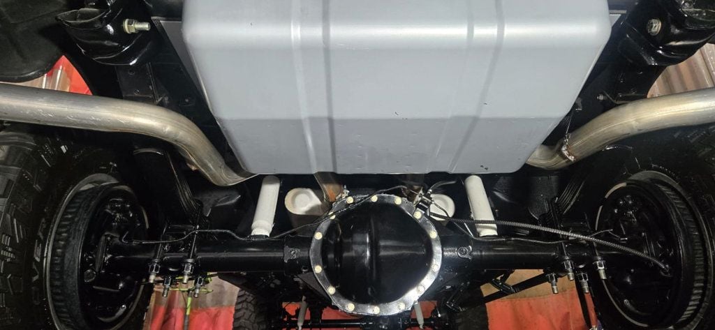 1970 Chevrolet Suburban  - 22977504 - 99