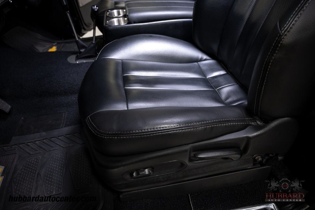 1970 Chevrolet Suburban  - 22977504 - 17