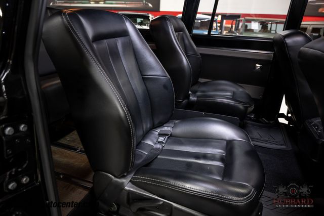 1970 Chevrolet Suburban  - 22977504 - 27