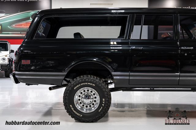 1970 Chevrolet Suburban  - 22977504 - 42