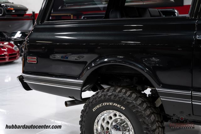 1970 Chevrolet Suburban  - 22977504 - 44