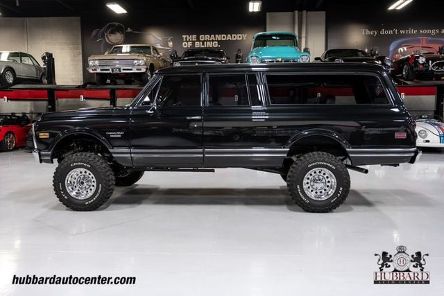 1970 Chevrolet Suburban  - 22977504 - 4