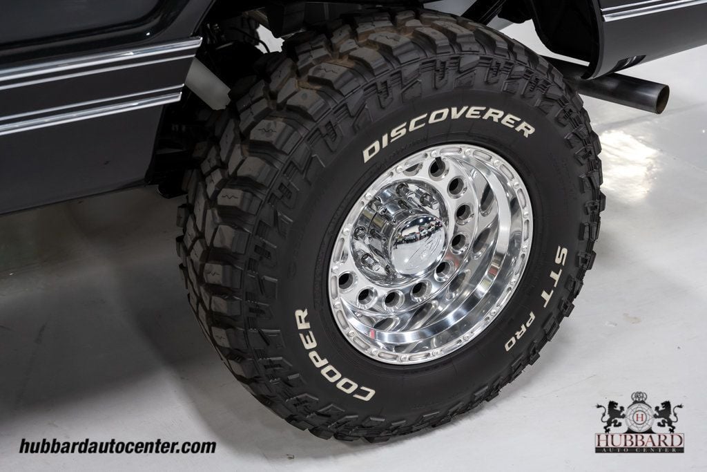 1970 Chevrolet Suburban  - 22977504 - 53