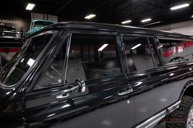 1970 Chevrolet Suburban  - 22977504 - 56