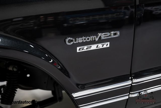 1970 Chevrolet Suburban  - 22977504 - 57