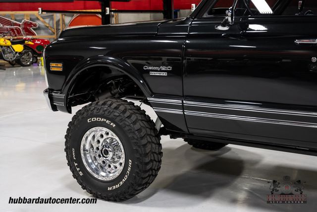 1970 Chevrolet Suburban  - 22977504 - 59