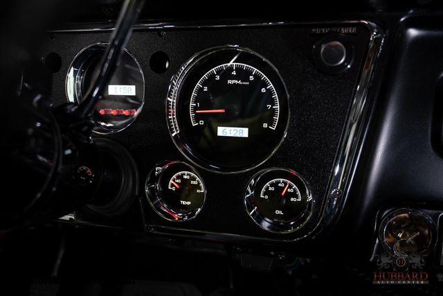 1970 Chevrolet Suburban  - 22977504 - 69