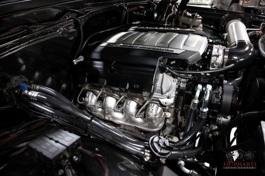 1970 Chevrolet Suburban  - 22977504 - 89