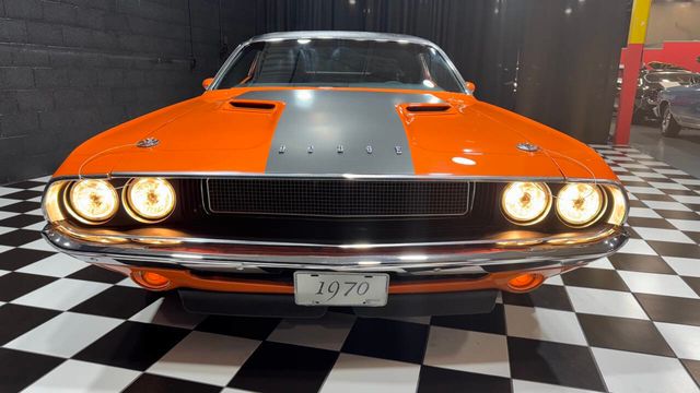 1970 Dodge Challenger HEMI 572cid PISTOL GRIP 5 SPEED DANA 60 POSI WOW! - 22963287 - 19