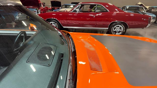 1970 Dodge Challenger HEMI 572cid PISTOL GRIP 5 SPEED DANA 60 POSI WOW! - 22963287 - 50