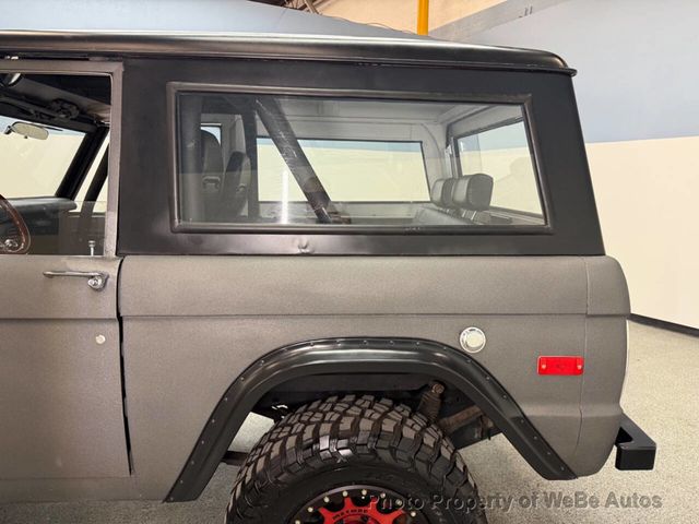 1970 Ford Bronco  - 22939195 - 13