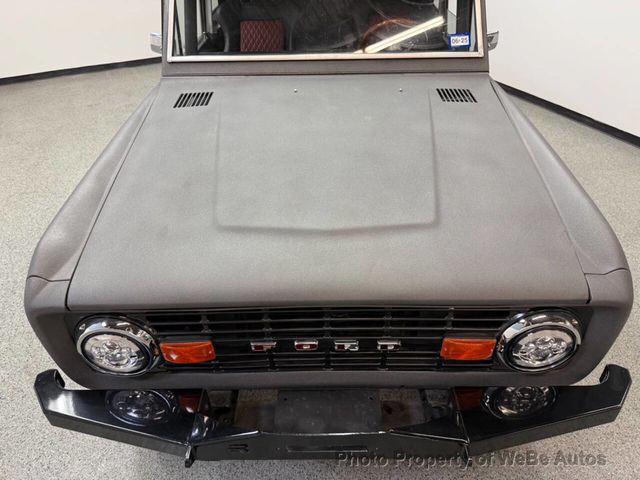 1970 Ford Bronco  - 22939195 - 2