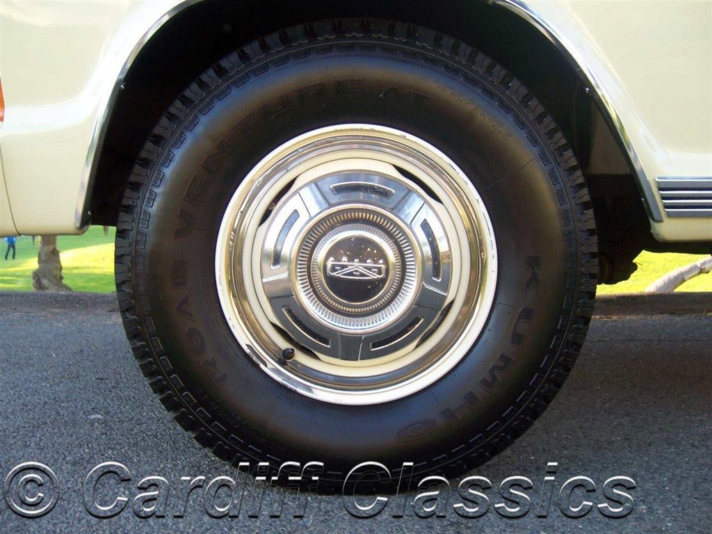 1970 Ford F-250 Camper Special - 13065736 - 30