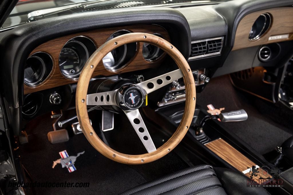 1970 Ford Mustang Fastback  - 22946745 - 18