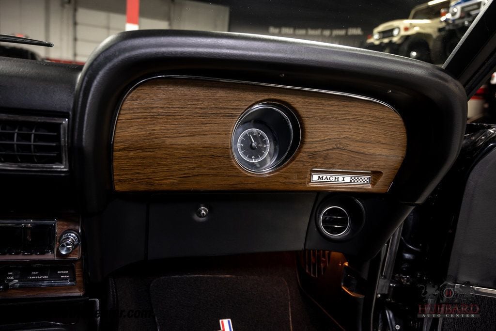 1970 Ford Mustang Fastback  - 22946745 - 25