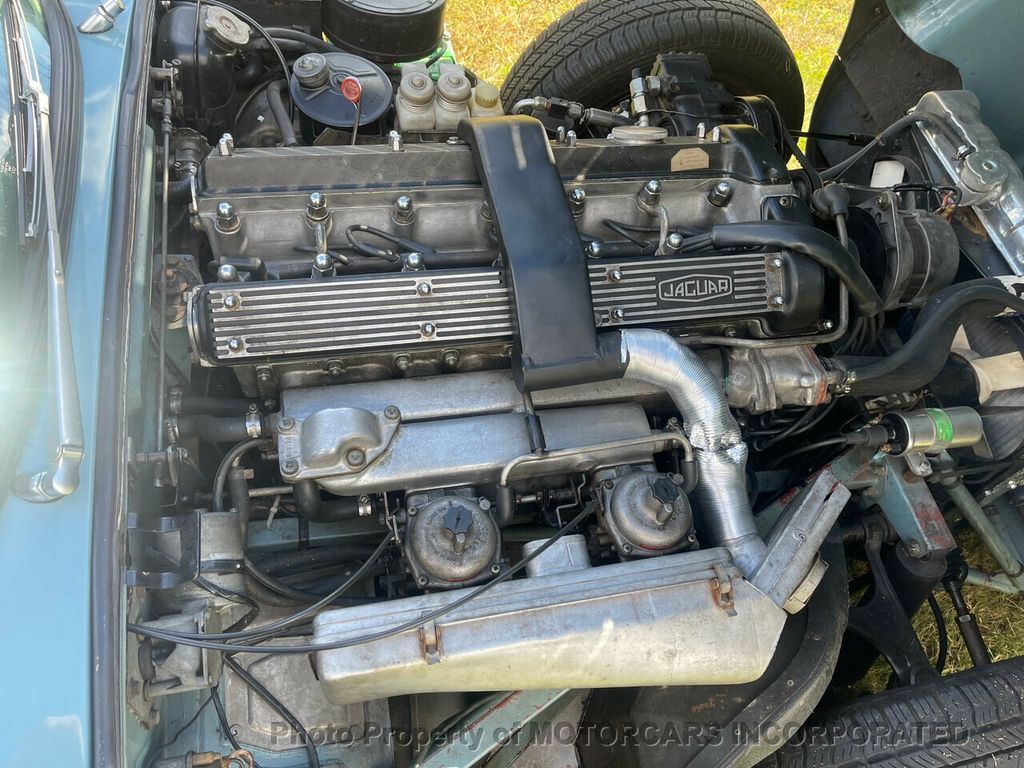 1970 Jaguar E-Type 2+2 EXCELLENT CONDITION LOW MILEAGE GREAT COLLECTIBLE E-TYPE!!  - 22158889 - 24